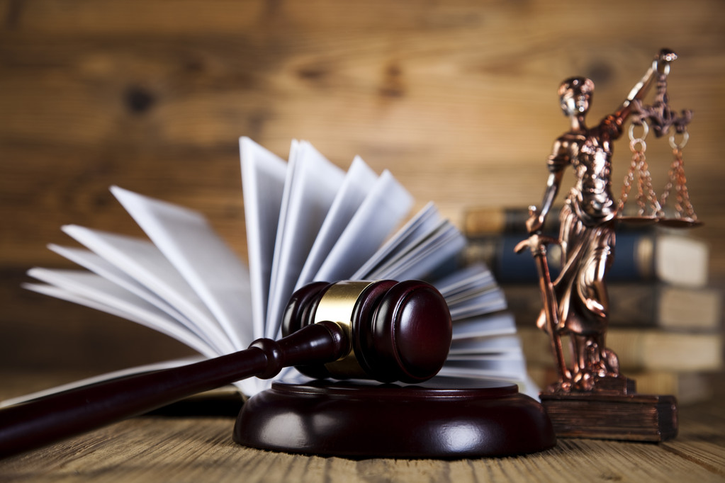 男子火烧大慈恩寺被刑拘 法律不容亵渎文化遗产